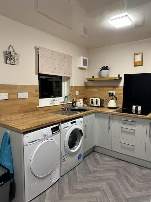 Skye's Place Apartment