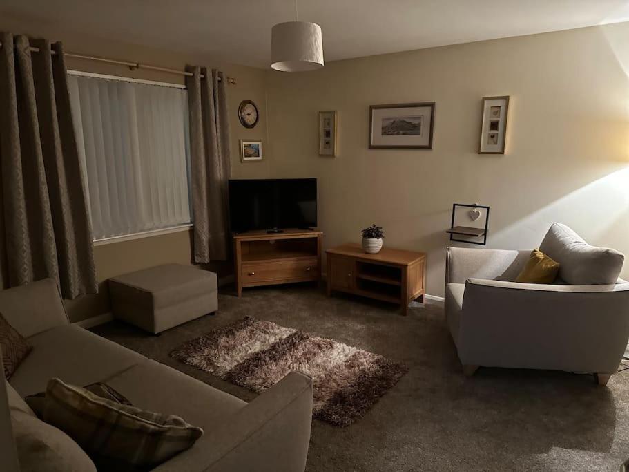Skye's Place Apartment